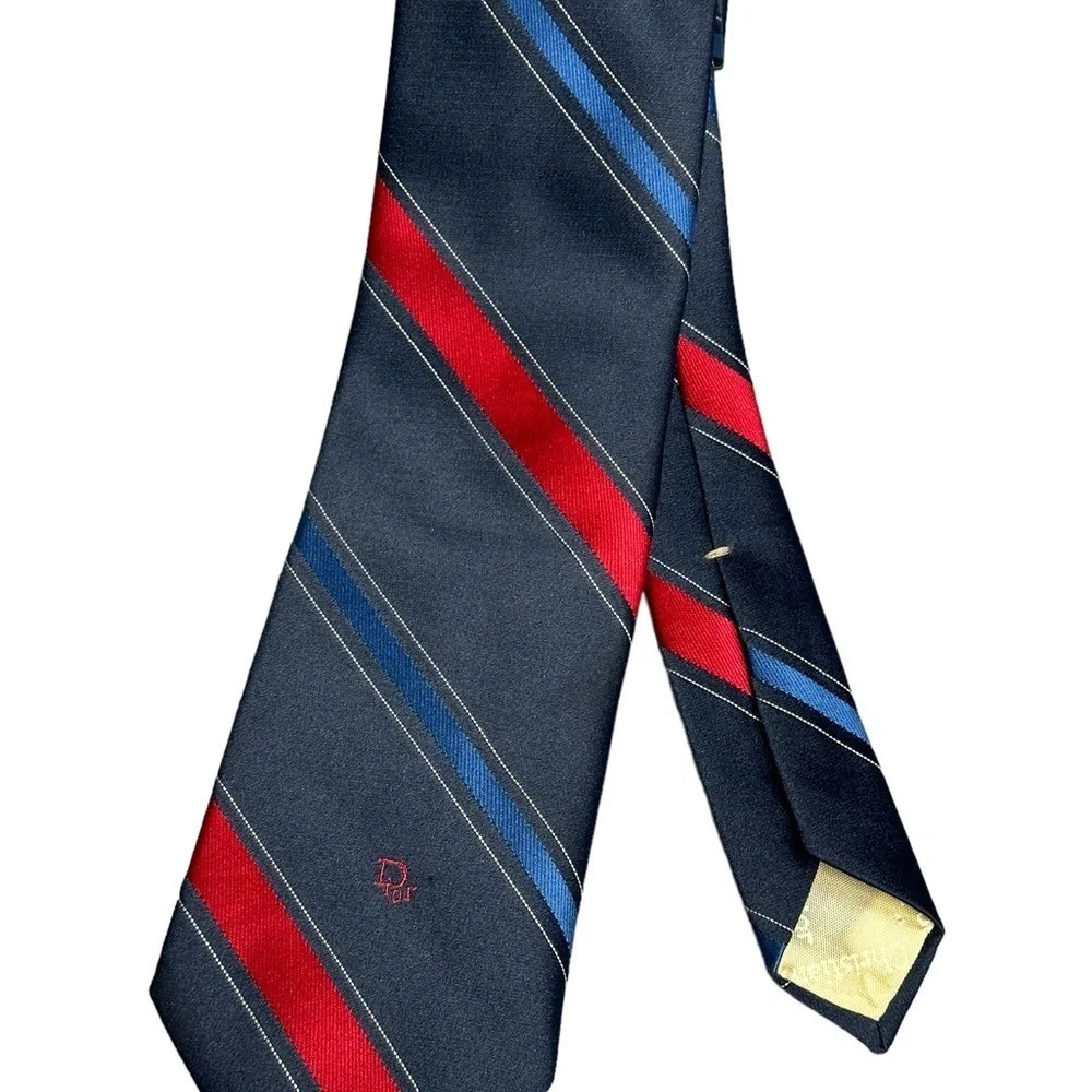 Christian Dior Vintage Blue/Red Diagonal Stripe Tie. Sz: O/S